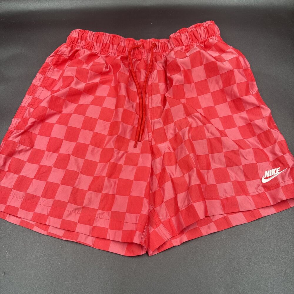 Nike Mens Sportswear Woven Flow Shorts Red Checkered FN3098-657 Size Small NWT